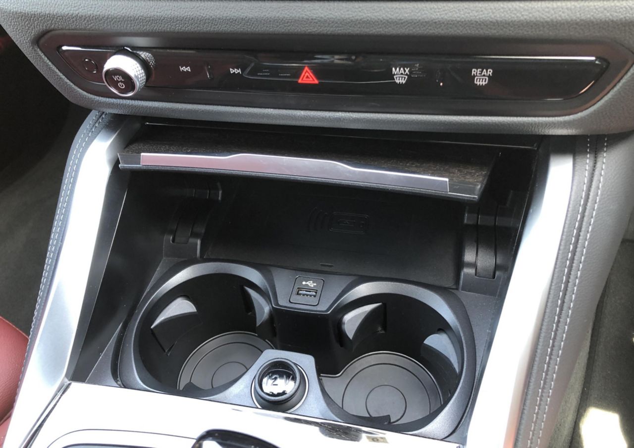 G26 i4 eDrive40 RHD