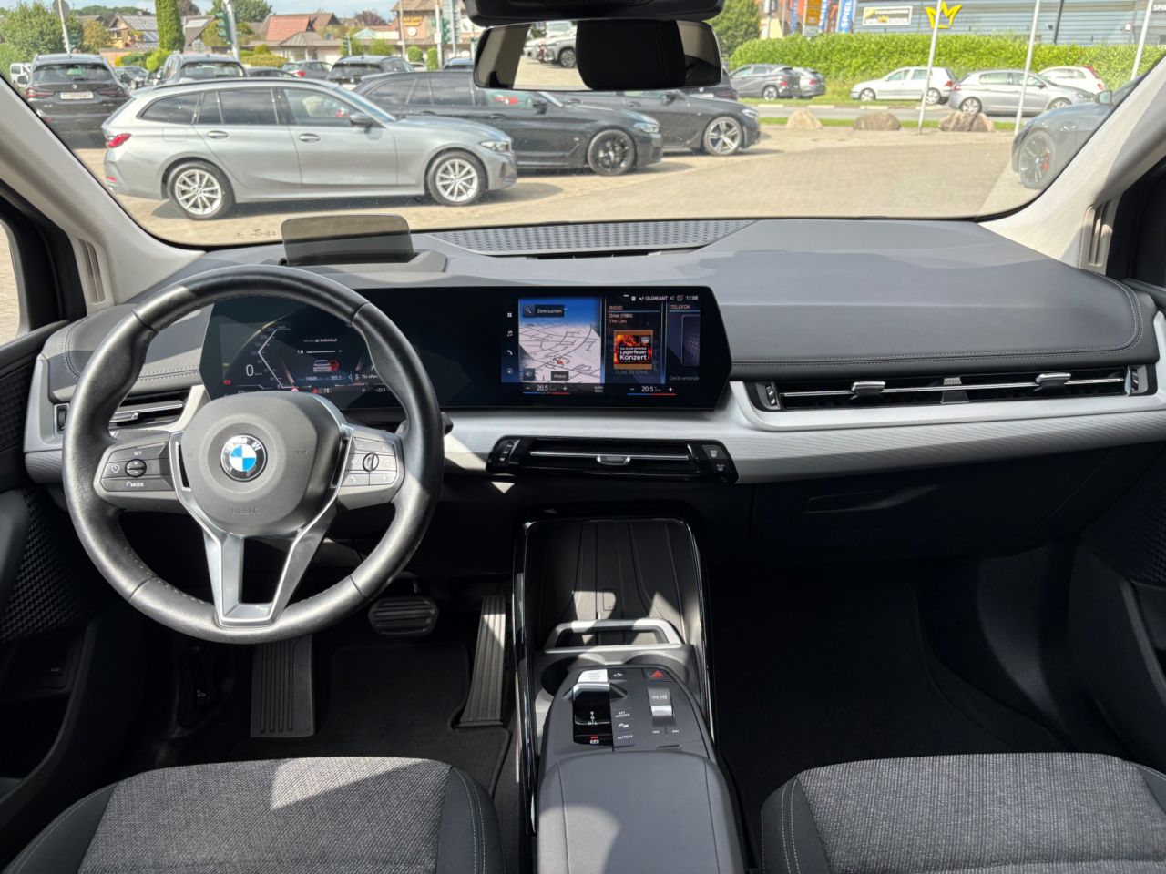 BMW 218