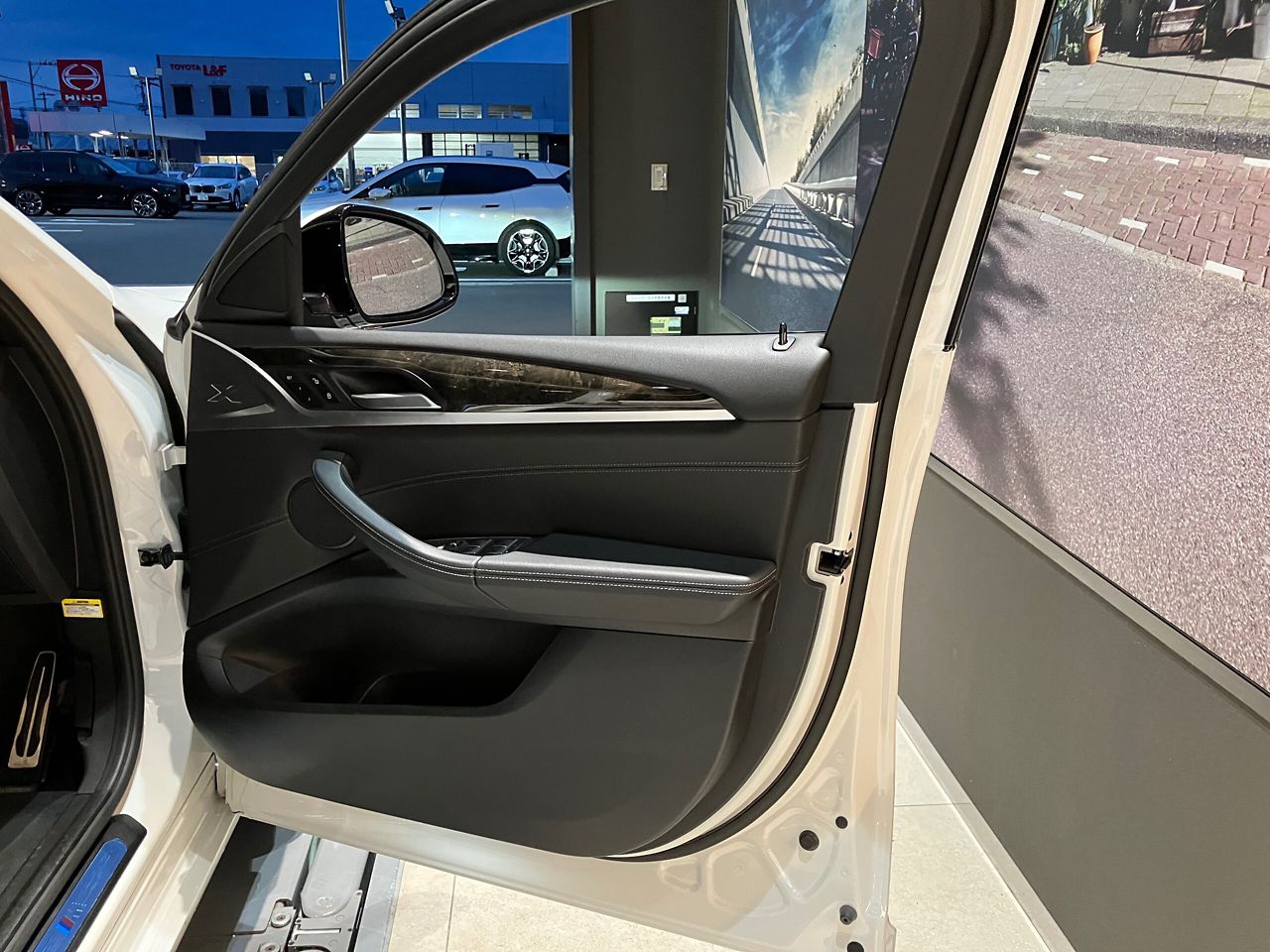 X4 xDrive20d RHD
