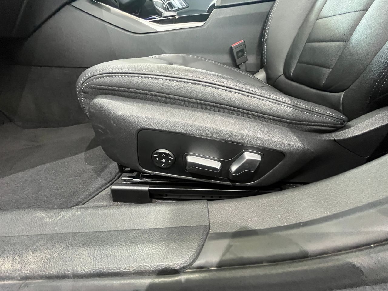 G21 320d xDrive Touring RHD