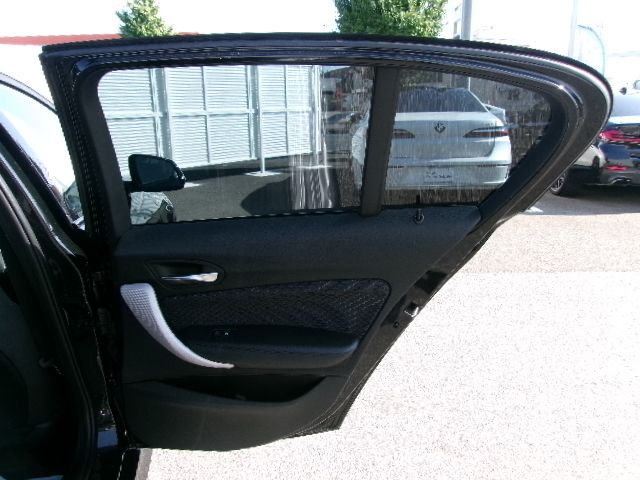 118D 5DOOR RHD