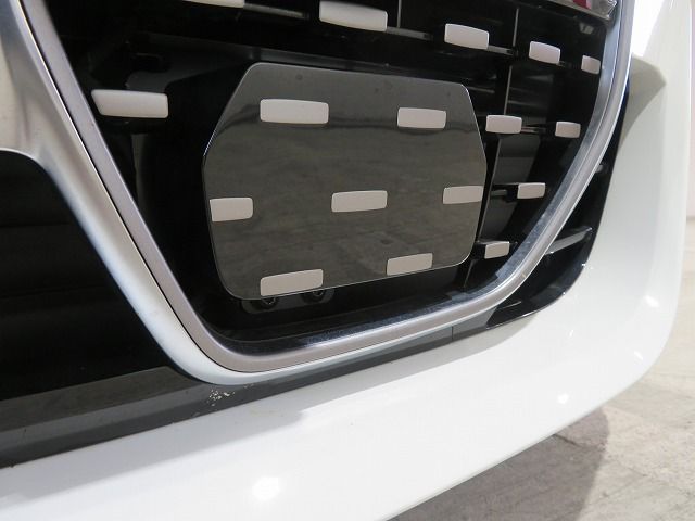 G26 i4 eDrive40 RHD