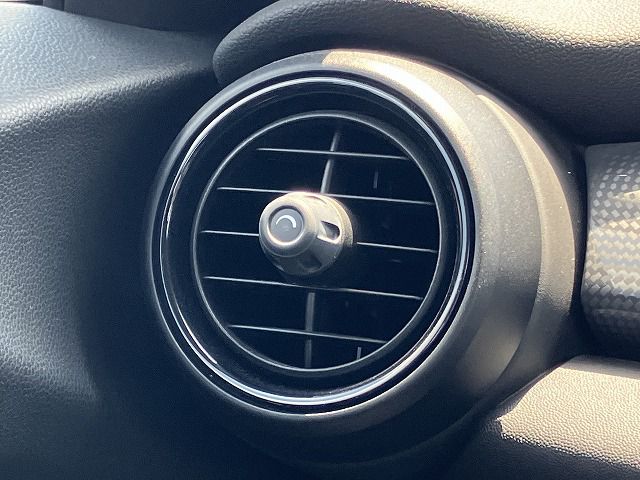 F55 MINI Cooper 5-Door Hatch LCI