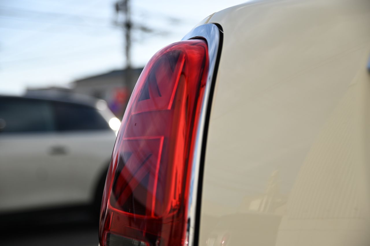 F55 MINI Cooper 5-Door Hatch LCI