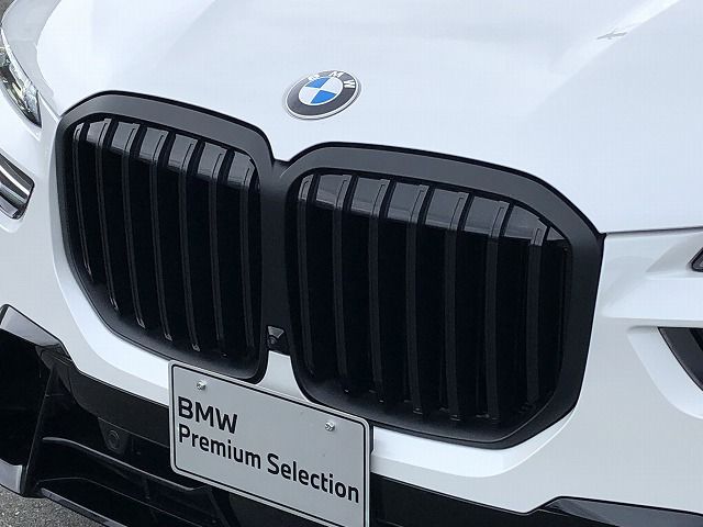 X7 xDrive40d RHD US