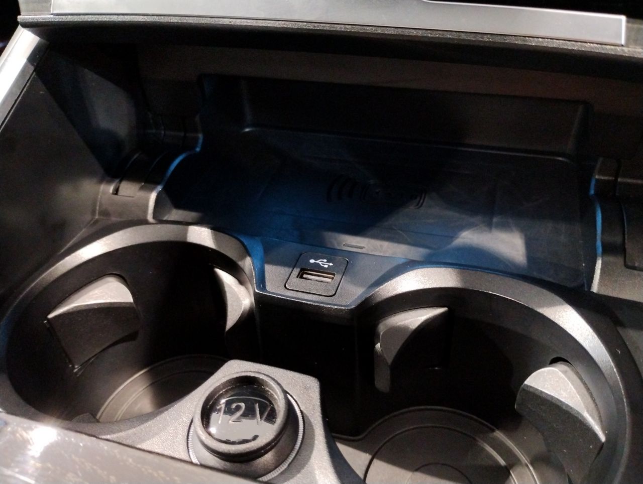 320d xDrive Berline RHD