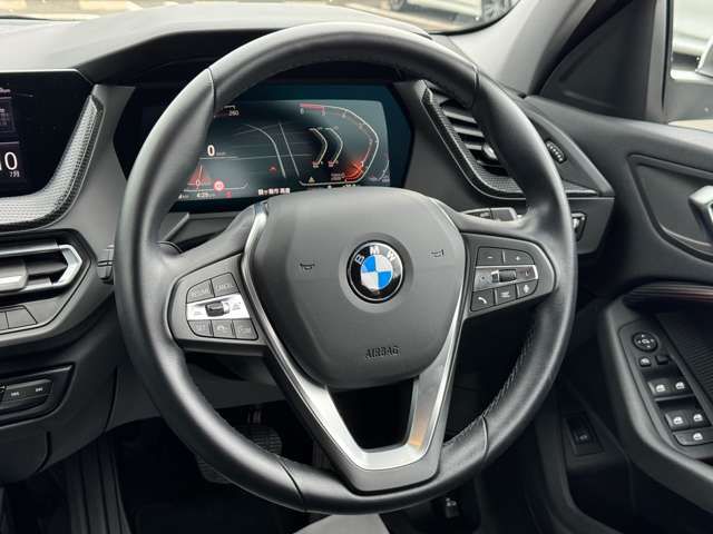 F40 118d Sports Hatch 5-door B47 2.0d
