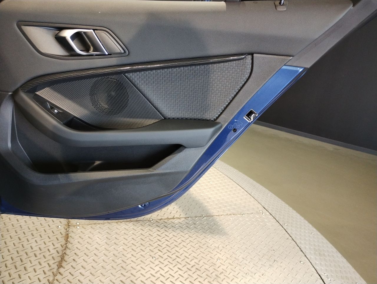 118i RHD