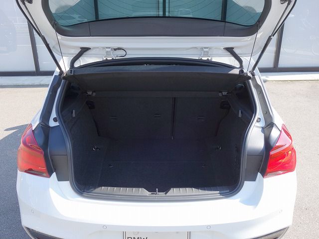 118 5DOOR RHD