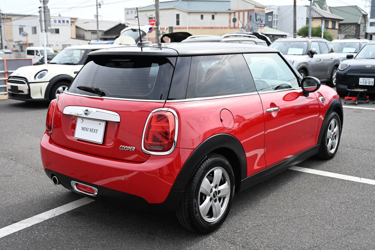 F56 MINI Cooper 3-Door Hatch LCI
