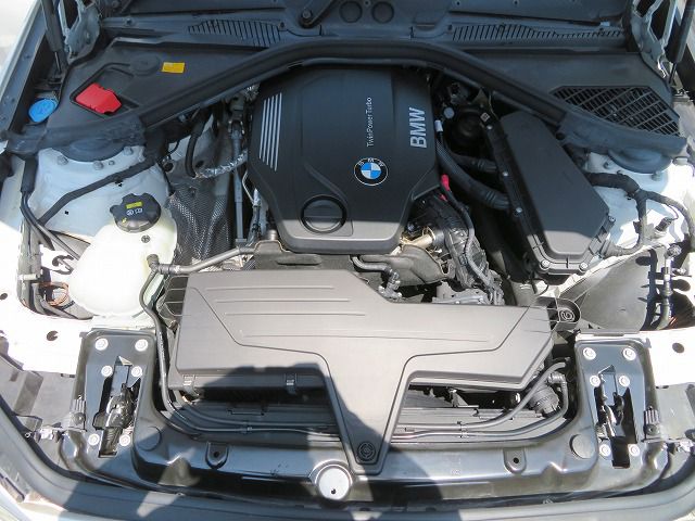 118D 5DOOR RHD
