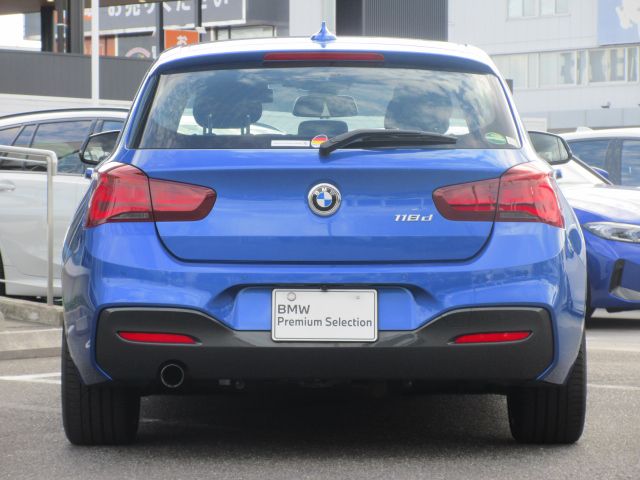 118D 5DOOR RHD