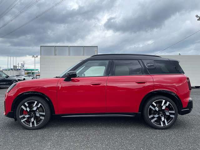 U25 MINI John Cooper Works Countryman ALL4