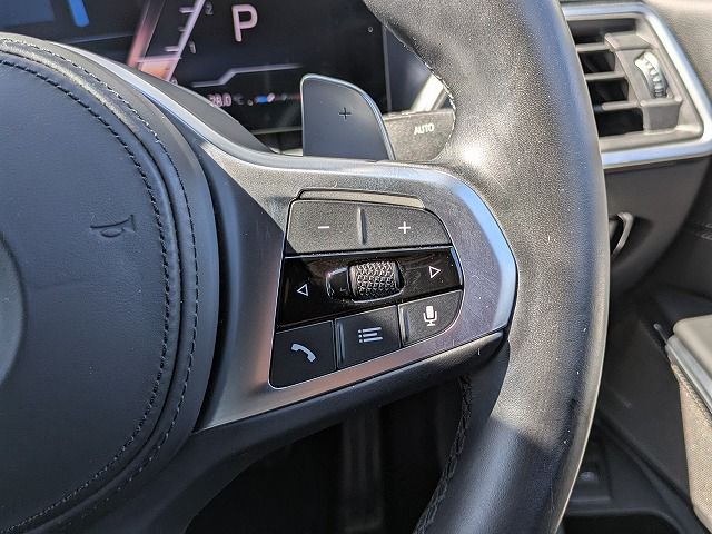 320d xDrive Berline RHD