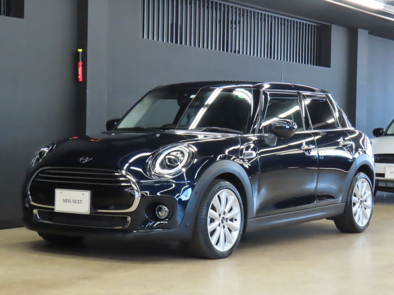 F55 MINI Cooper 5-Door Hatch LCI
