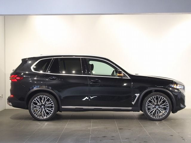 X5 xDrive30d RHD