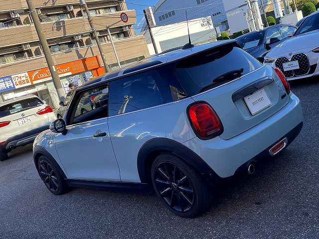 F56 MINI Cooper 3-Door Hatch LCI