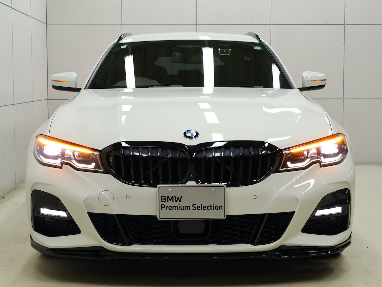 G21 320d xDrive Touring RHD