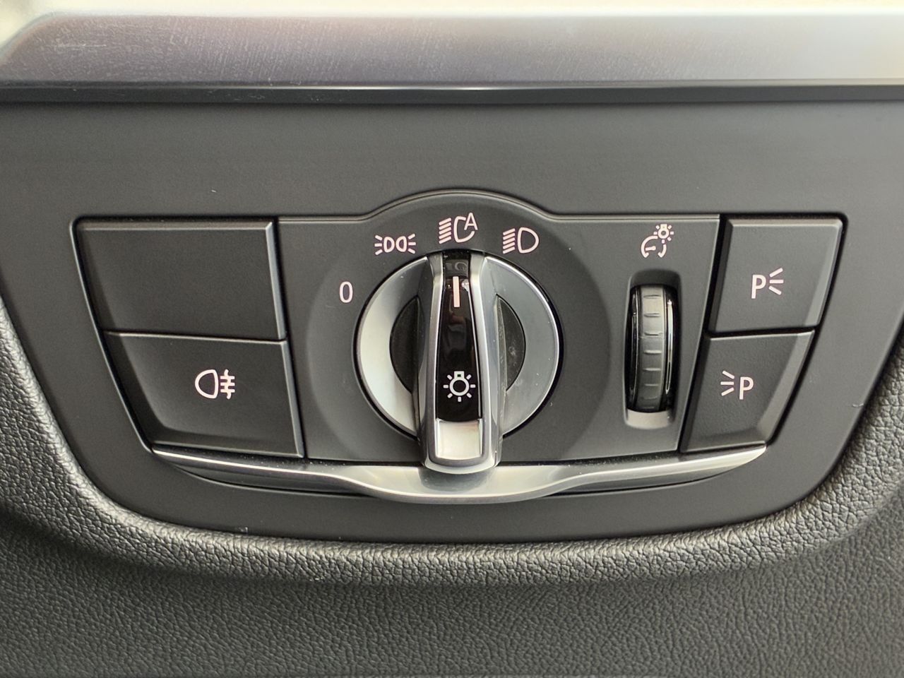 G01 X3 xDrive20d RHD ZA LCI