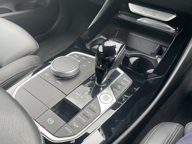 G01 X3 xDrive20d RHD ZA LCI
