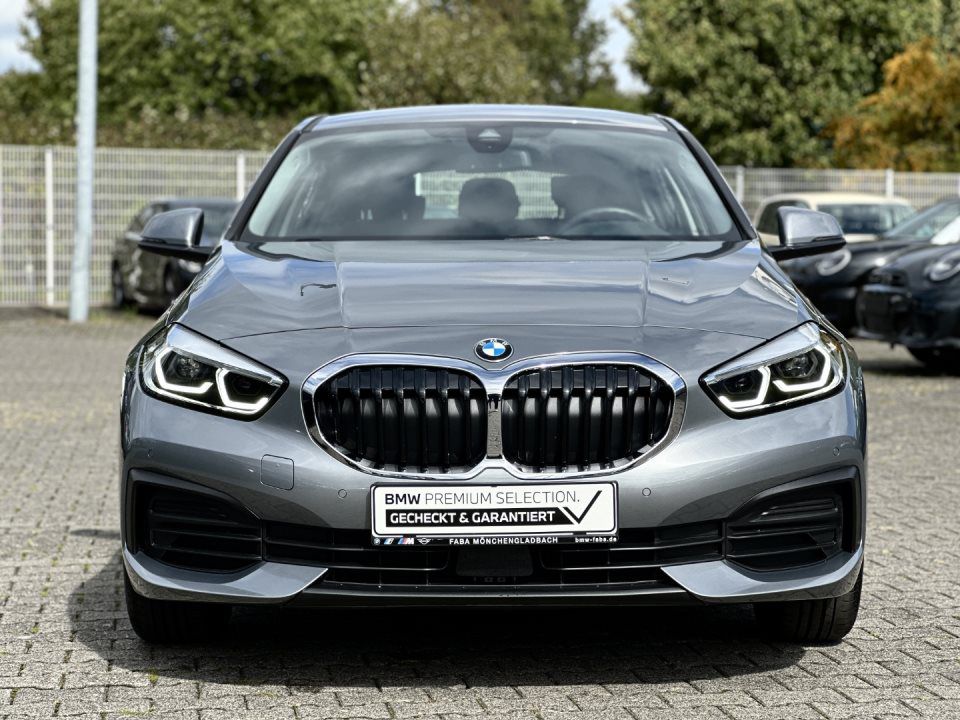 BMW 118