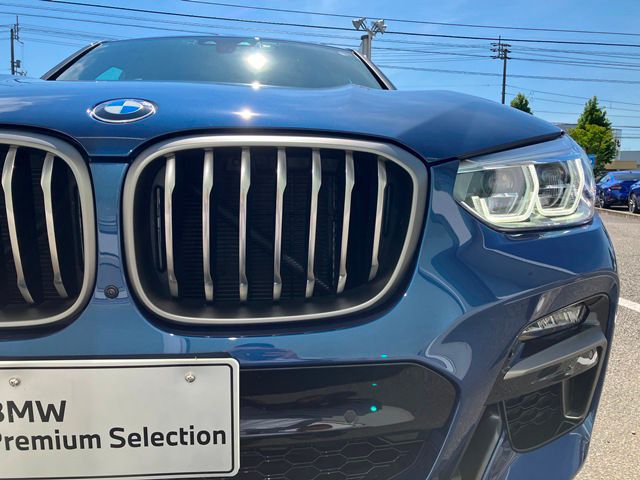 X4 M40i RHD