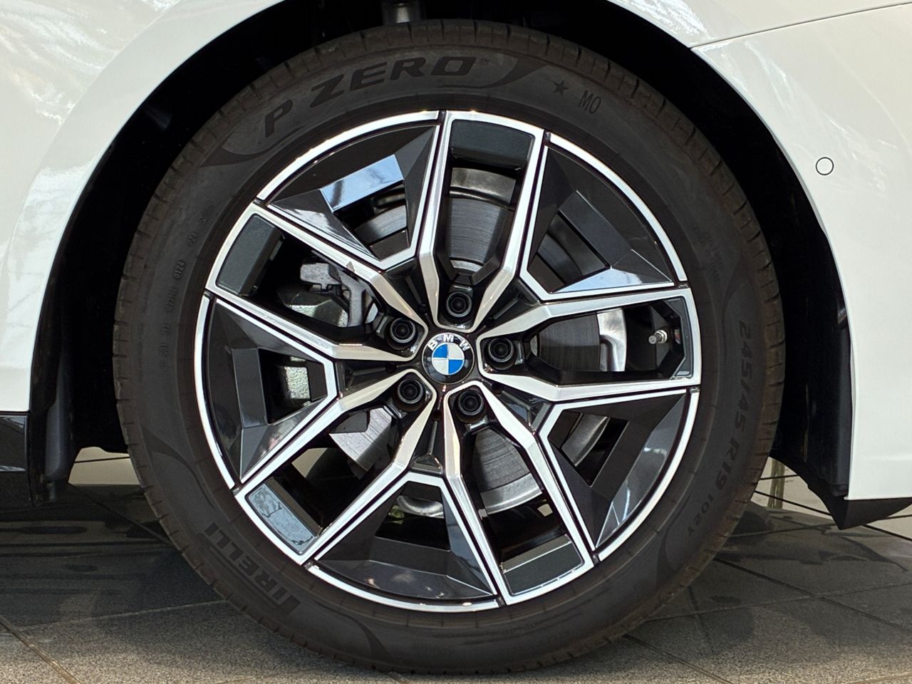 520i Sedan RHD