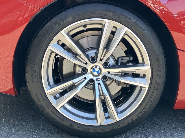 G29 z4 sDrive20i RHD