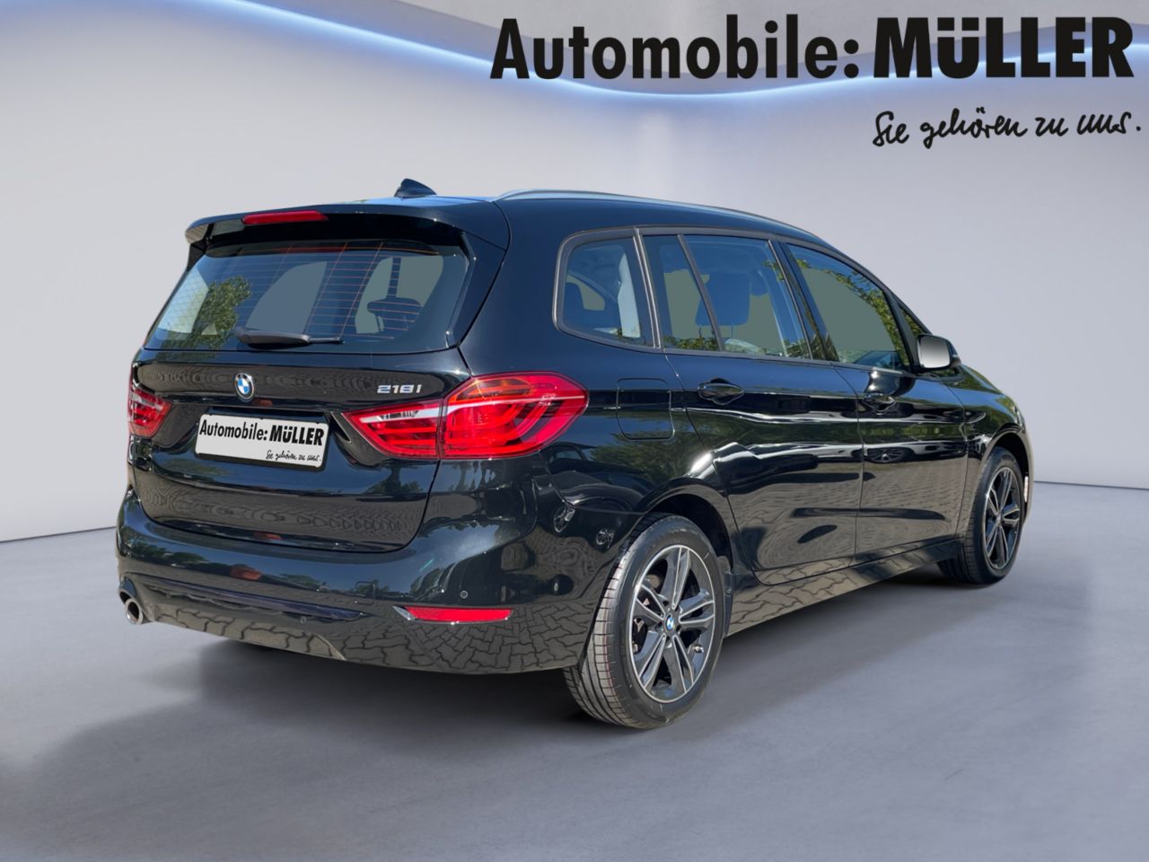 BMW 218