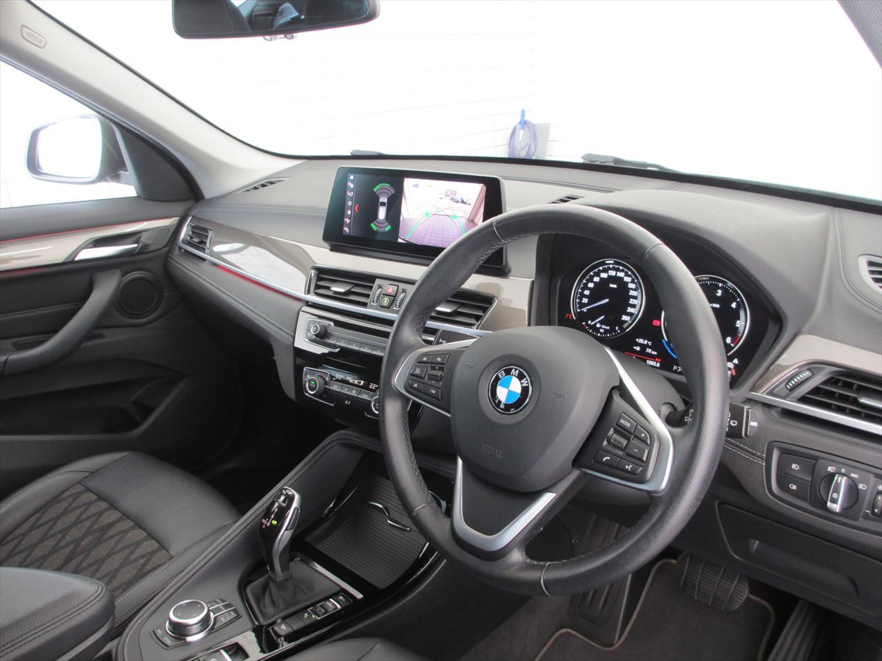 F48 X1 xDrive18d B47 2.0d LCI
