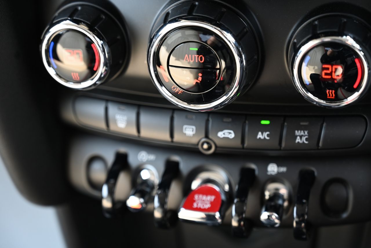 F56 MINI Cooper 3-Door Hatch LCI