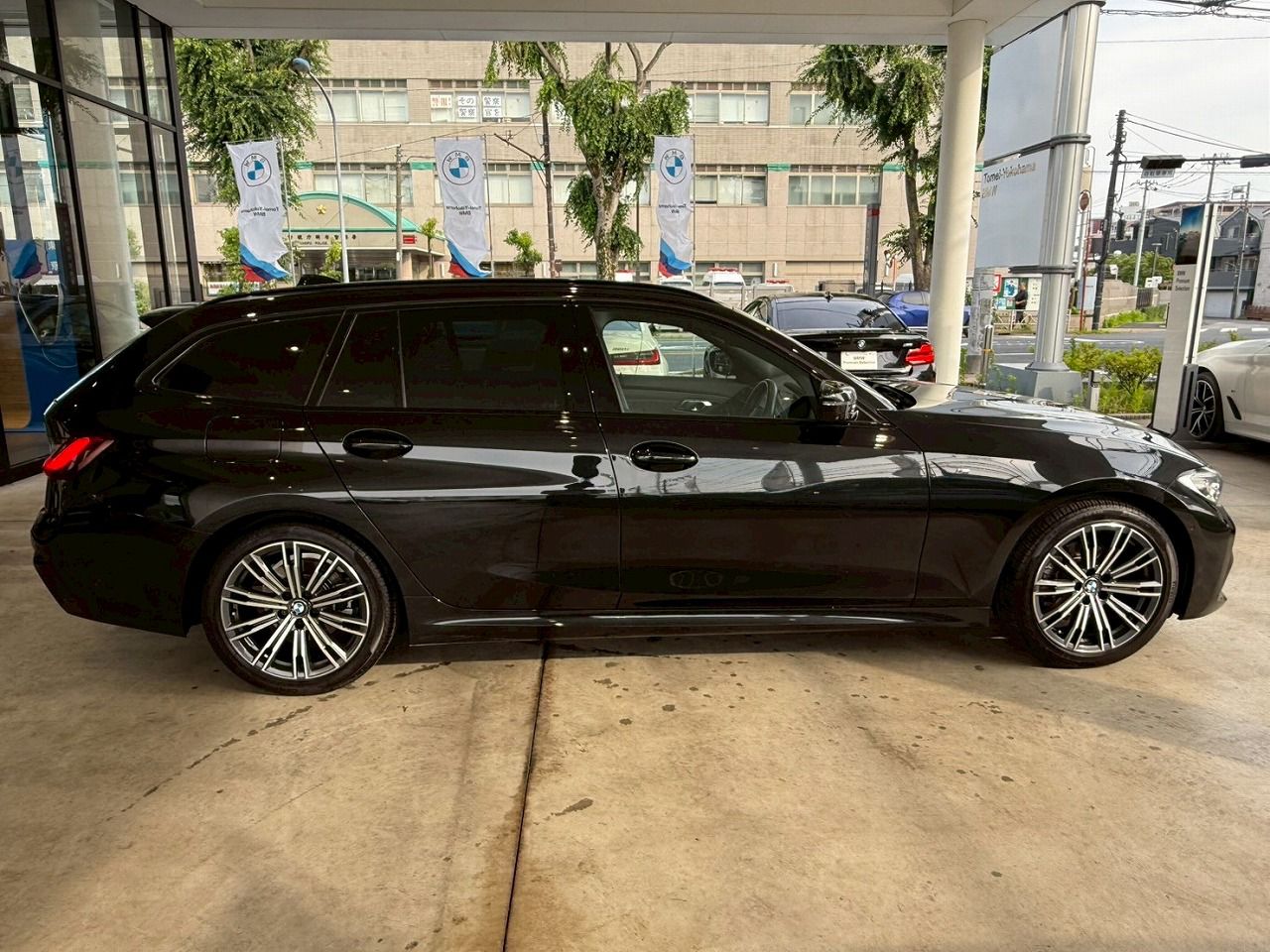 G21 318i Touring