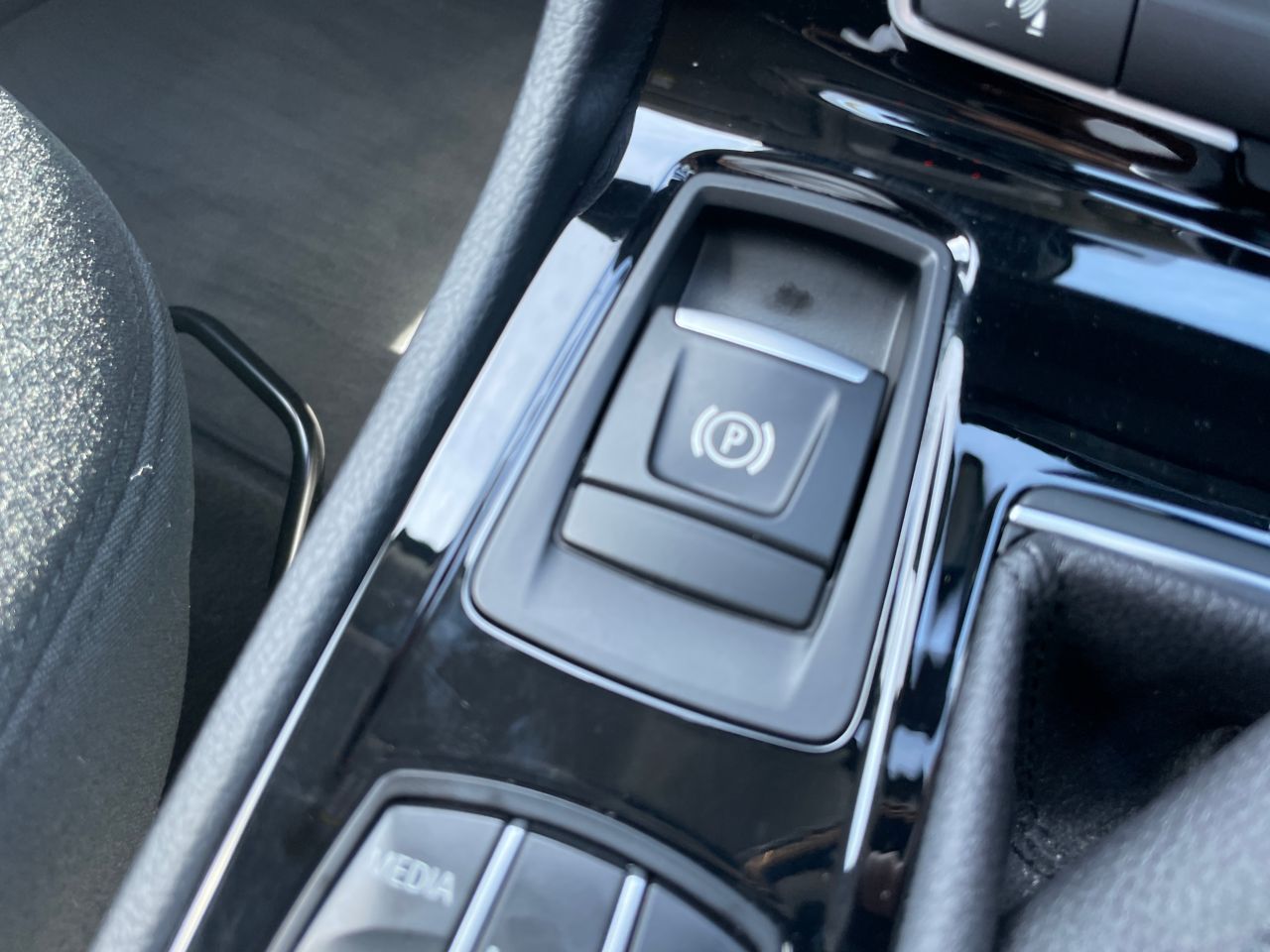 218I GRAN TOURER RHD