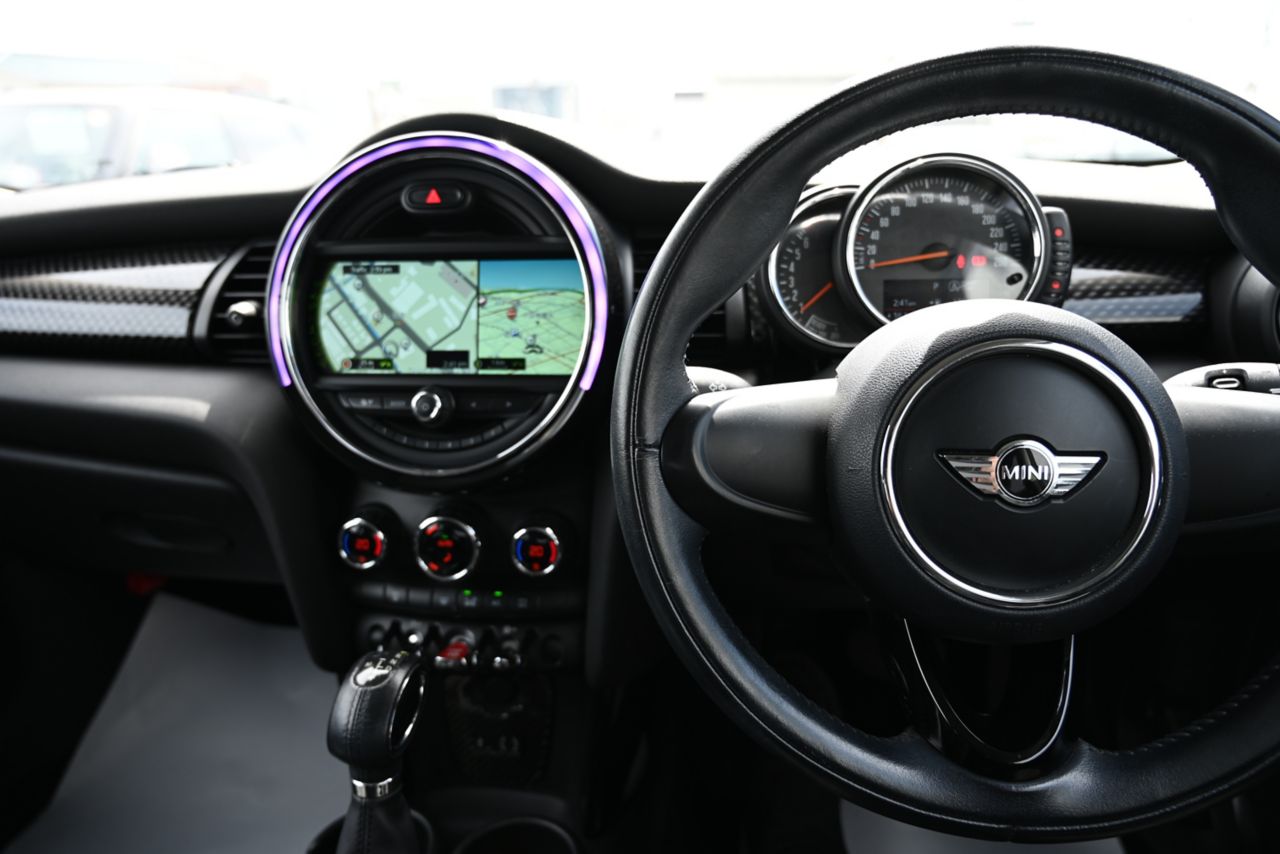 F56 MINI COOPER S