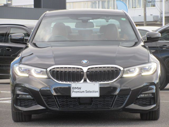 G20 320i Saloon RHD TU