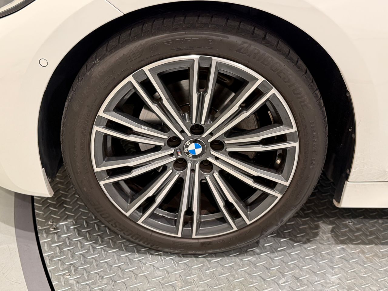 G20 320i Saloon RHD MX