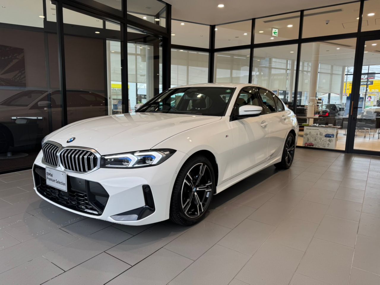 G20 320i Saloon LCI RHD MX