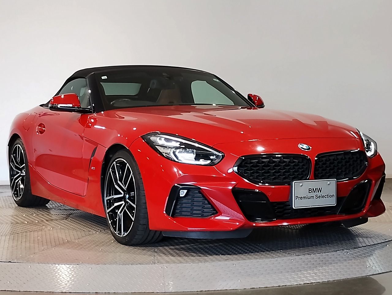 G29 z4 sDrive20i RHD