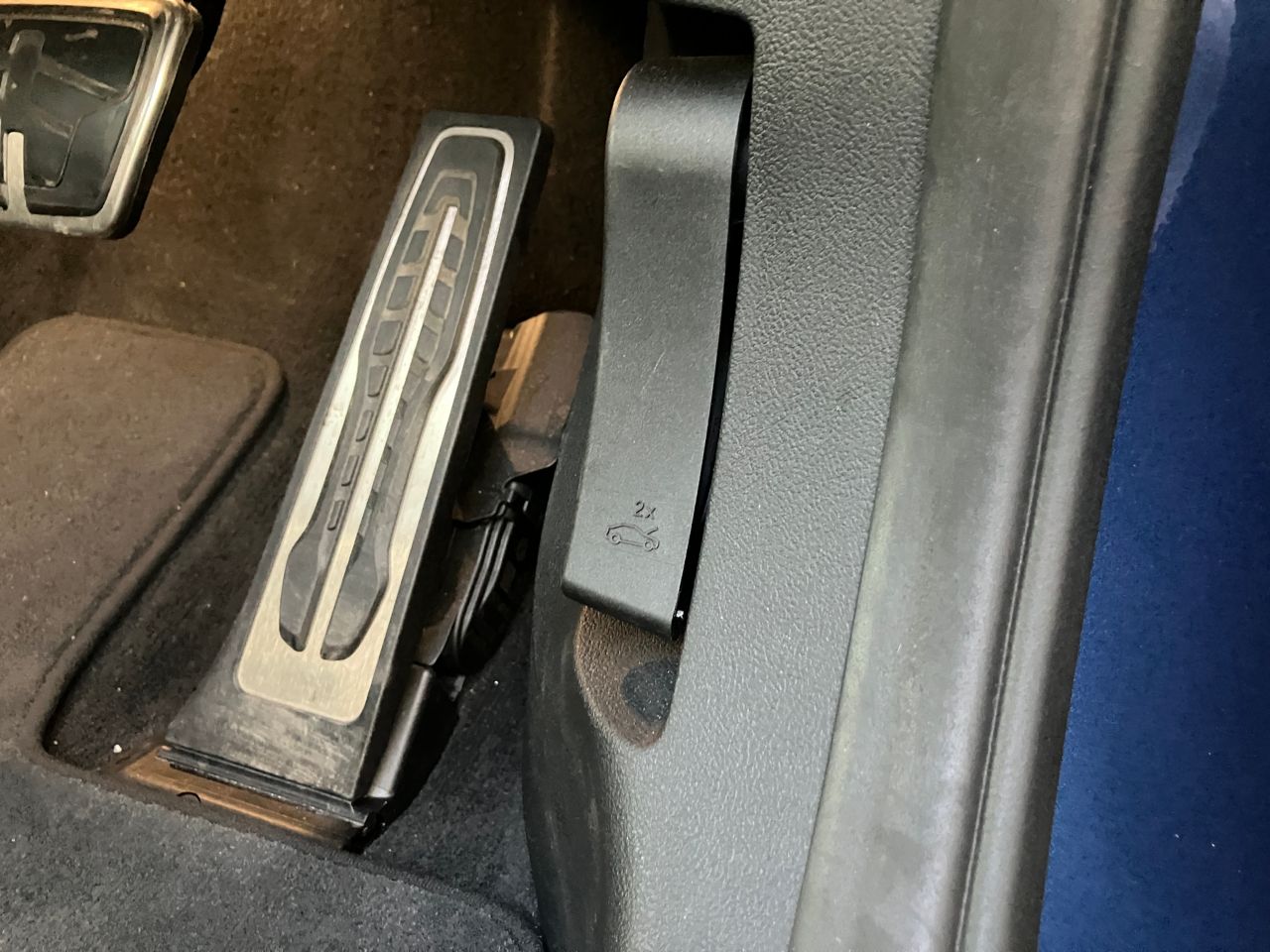 X3 20D