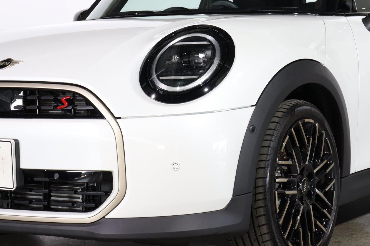 F66 MINI Cooper S 3Dr