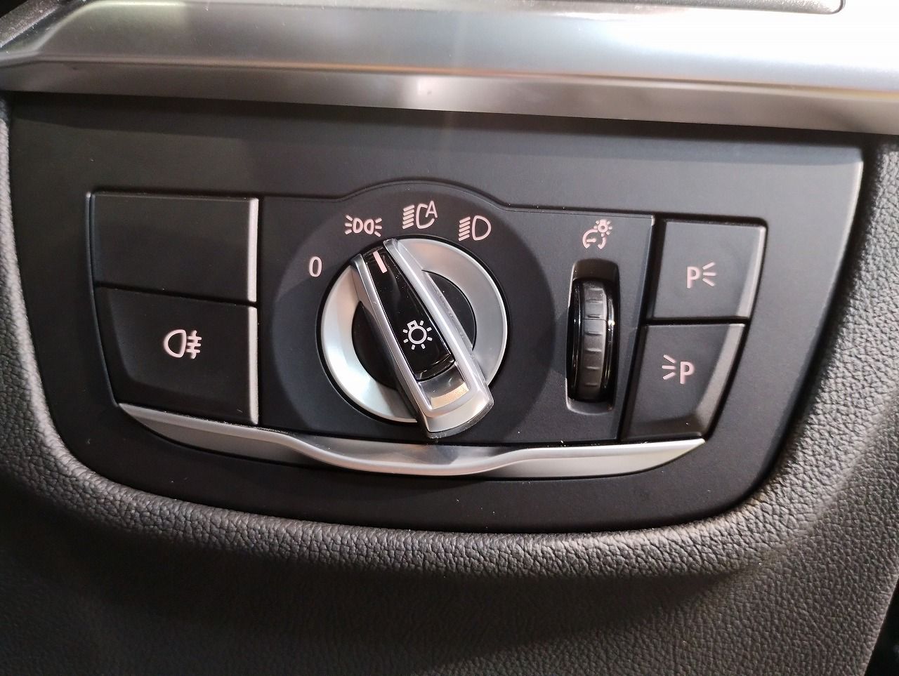 G08 iX3 BEV RHD