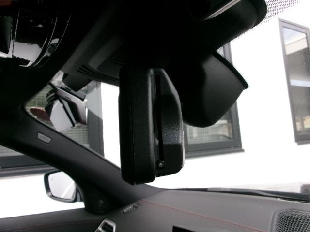 G** M* C********** * x***** T******