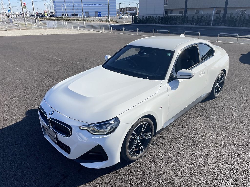 G42 220i Coupe