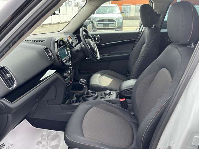 MINI CROSSOVER COOPER D