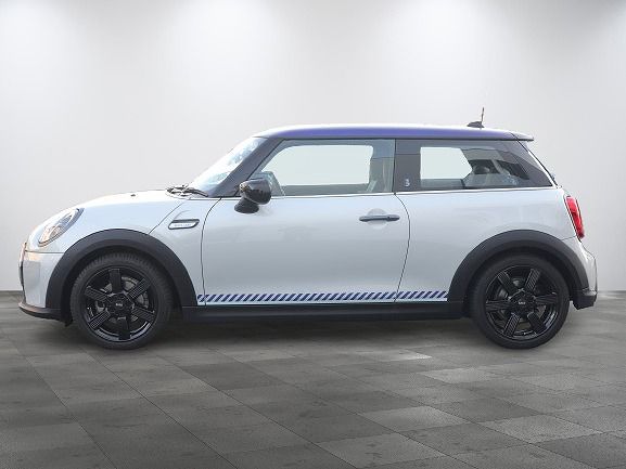 MINI Cooper F56 RHD