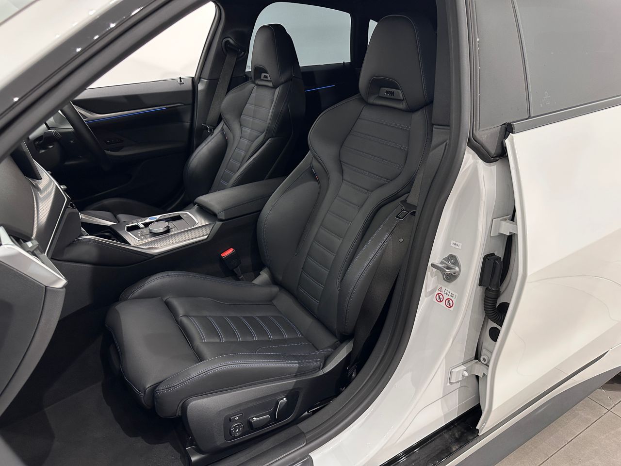 G26 i4 M50 RHD