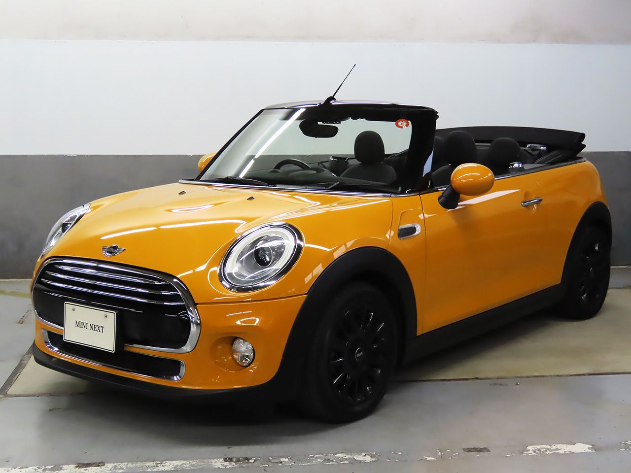 MINI COOPER CONVERTIBLE