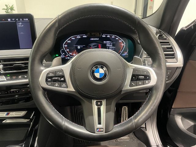 G01 X3 M40d RHD LCI