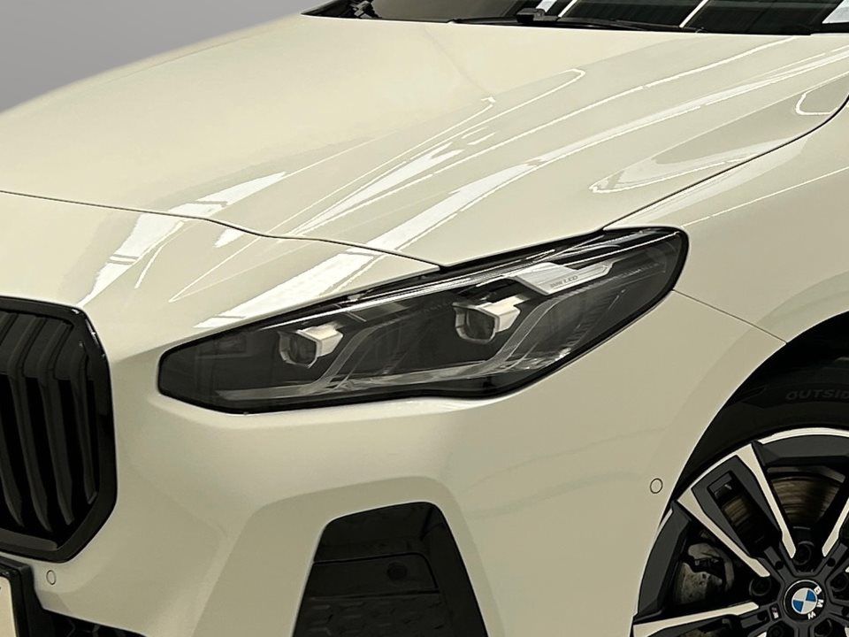 BMW 218