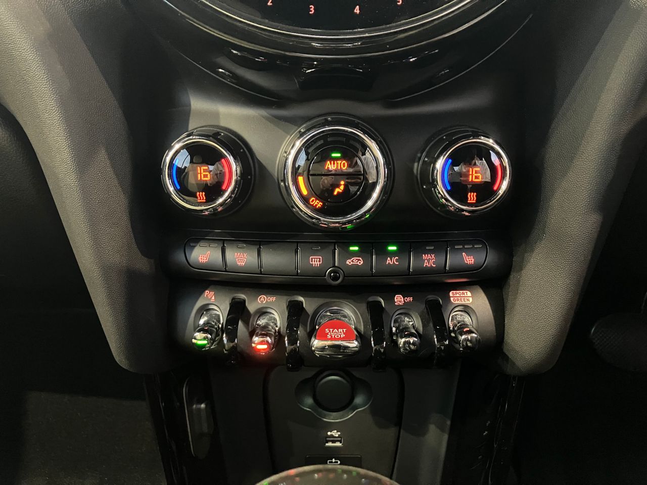MINI Cooper S Convertible RHD